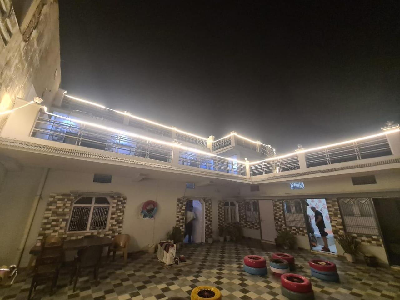 Mohit Paying Guest House Varanasi Luaran gambar