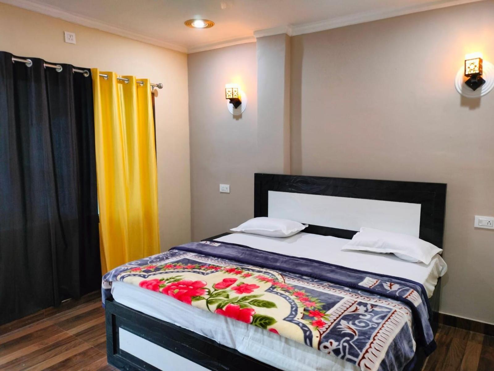 Mohit Paying Guest House Varanasi Luaran gambar